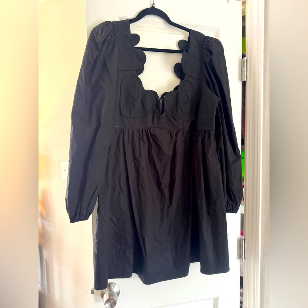 FarmRio Heart Shaped black dress!